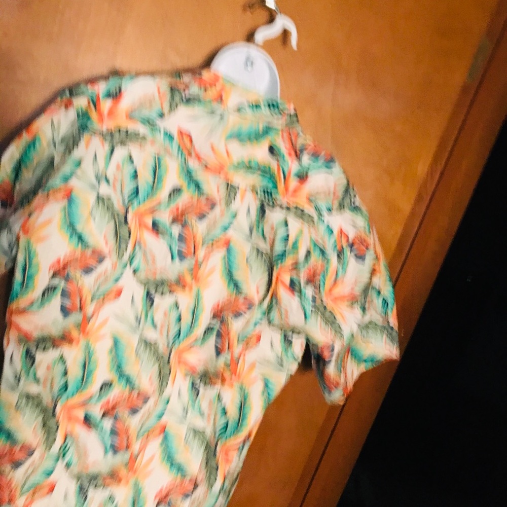 Tommy Bahama Coconut Cream men’s shirt - Picture 3 of 5